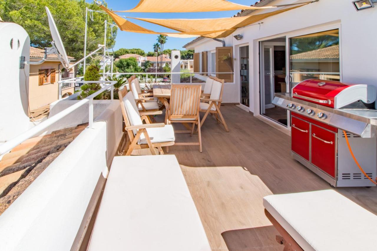 Beach Inn Deluxe Apartment Alcúdia Exterior foto