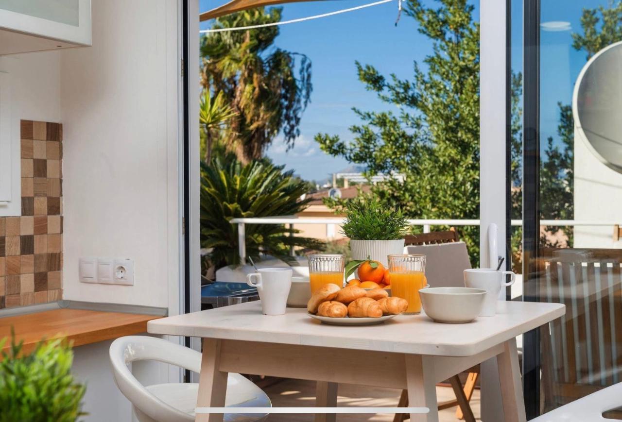 Beach Inn Deluxe Apartment Alcúdia Exterior foto