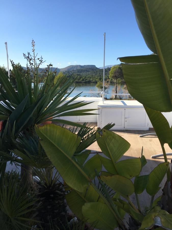 Beach Inn Deluxe Apartment Alcúdia Exterior foto